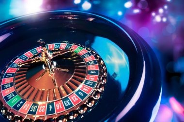 funbet77 slot Android app home screen showing live casino tables and sportsbook shortcuts